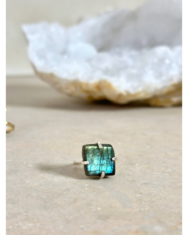 Labradorit prsten postříbřený Madagaskar