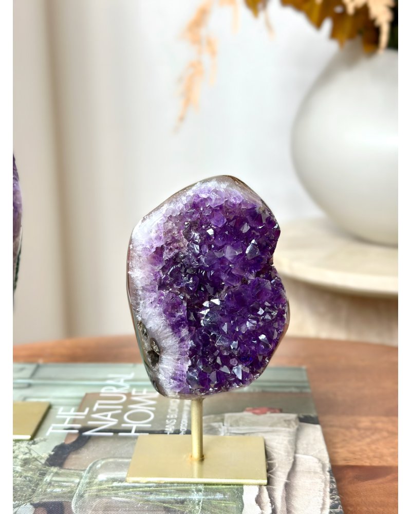 Ametystová drůza na podstavci Brazílie 755g