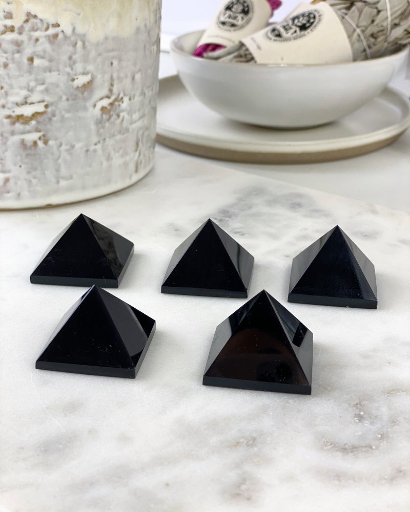 Obsidián pyramida AAA kvalita 3cm