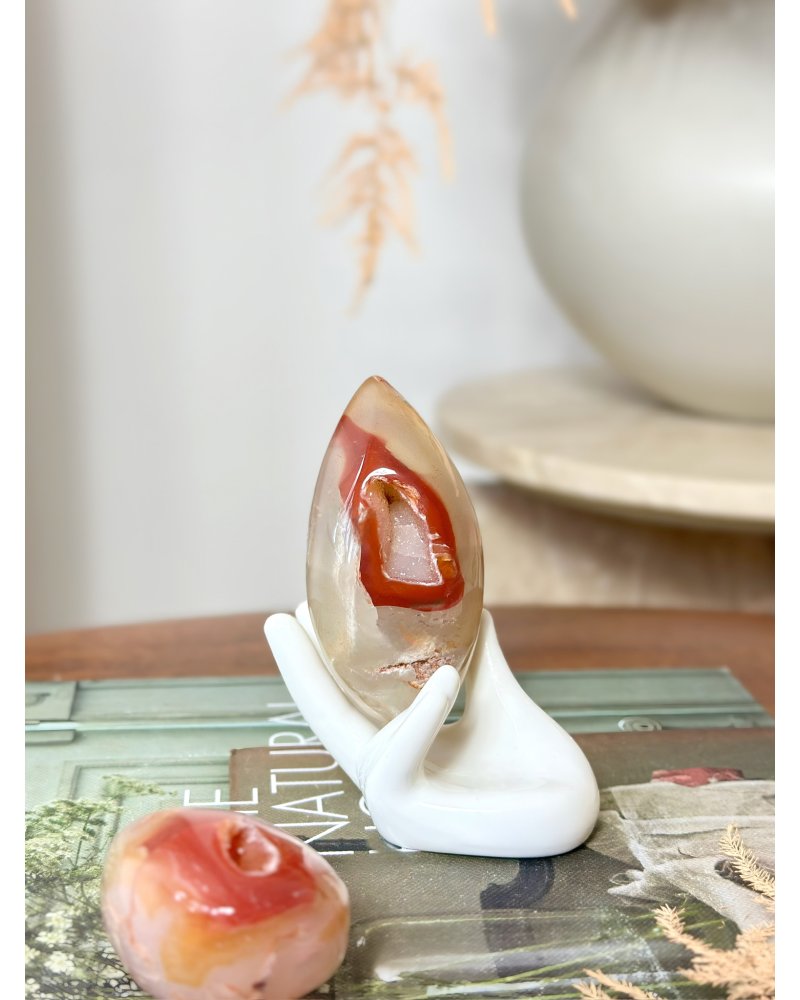 Karneol ručně broušený Madagaskar 176g