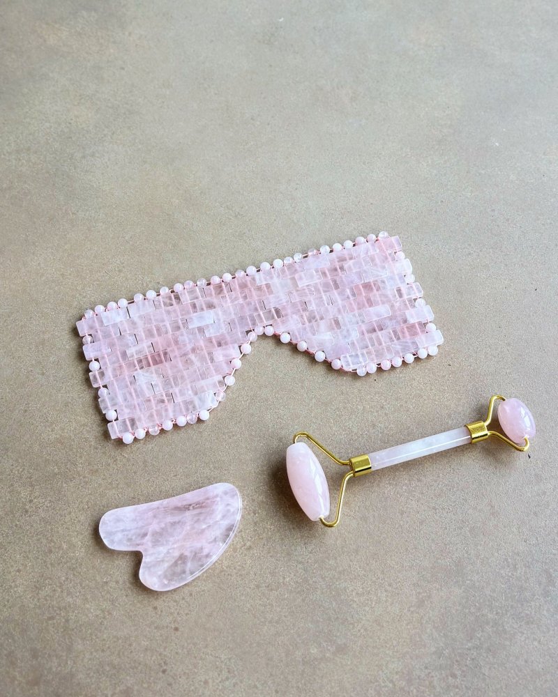 Dárkový masážní set roller, gua sha a maska z růženínu