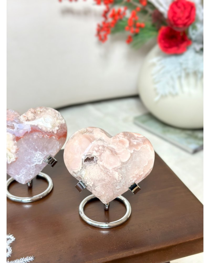 Srdce z růžového ametystu na stojánku Brazílie 251g TOP