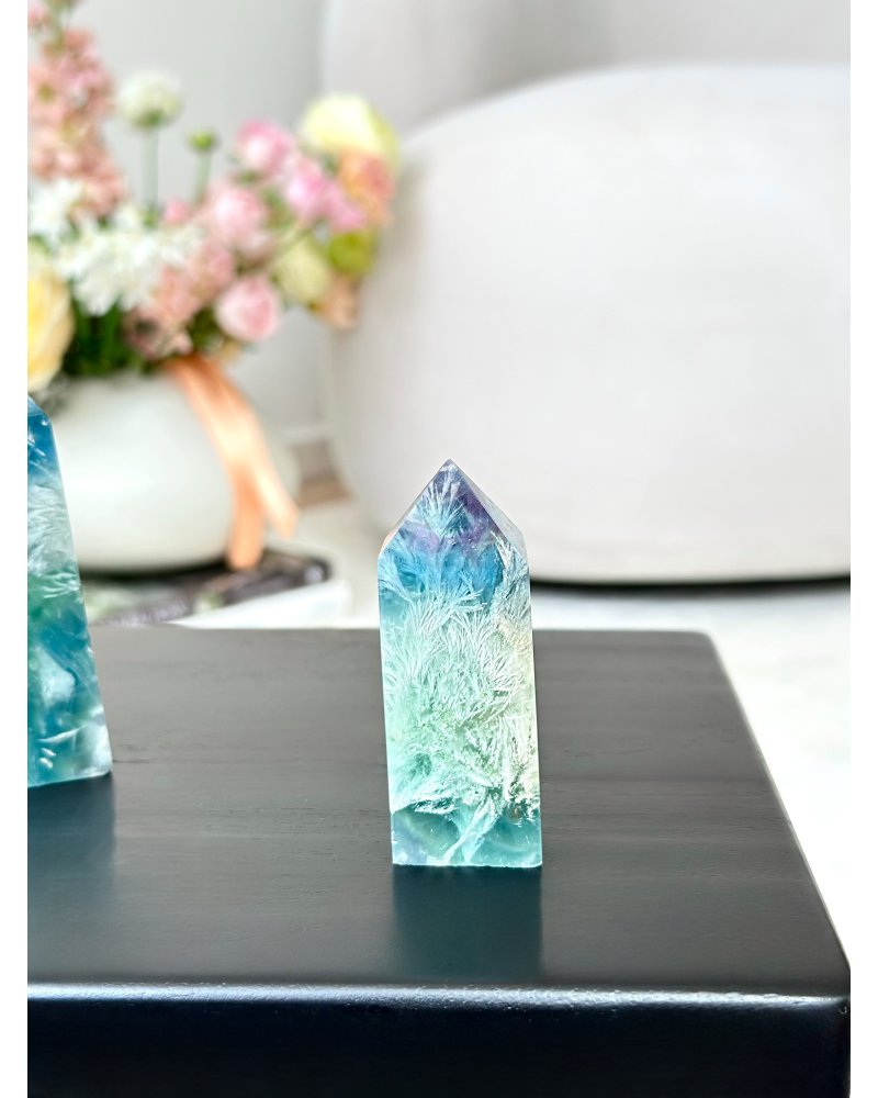 Fluorit obelisk hrot leštěný 85g