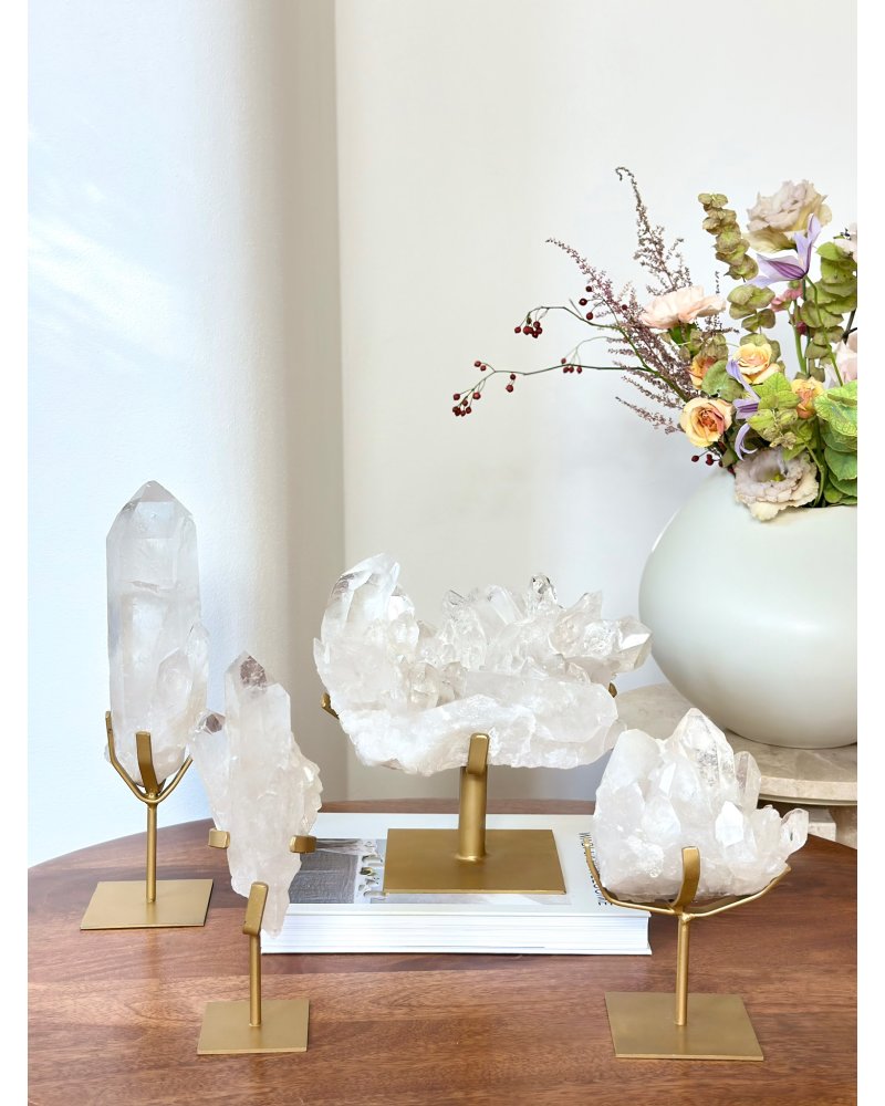 Drůza křišťálu na podstavci Brazílie 710g