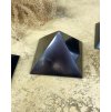 Šungit pyramida maxi 9 cm