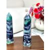 Fluorit hrot obelisk h1kg AAA
