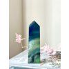 Fluorit arkturiánů, modrý obelisk hrot leštěný 201g AAA