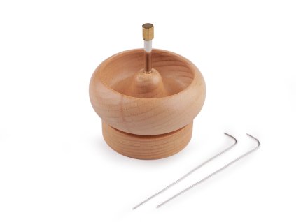 Dřevěný mlýnek k navlékání rokajlu Ø9 a 10 cm s jehlou (Varianta 1 přírodní, Balení 1 ks)