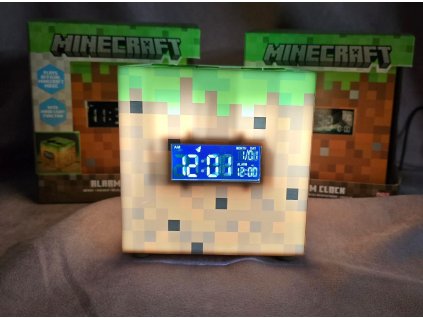 Originální Minecraft budík Grass Block