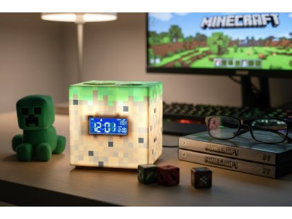 Originální Minecraft budík Grass Block