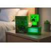 Stylový Minecraft Creeper budík s digitálním displejem