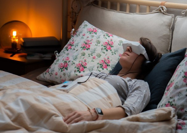 Léky hoďte za hlavu, léčba nespavosti definitivně s biotechnologií AVS