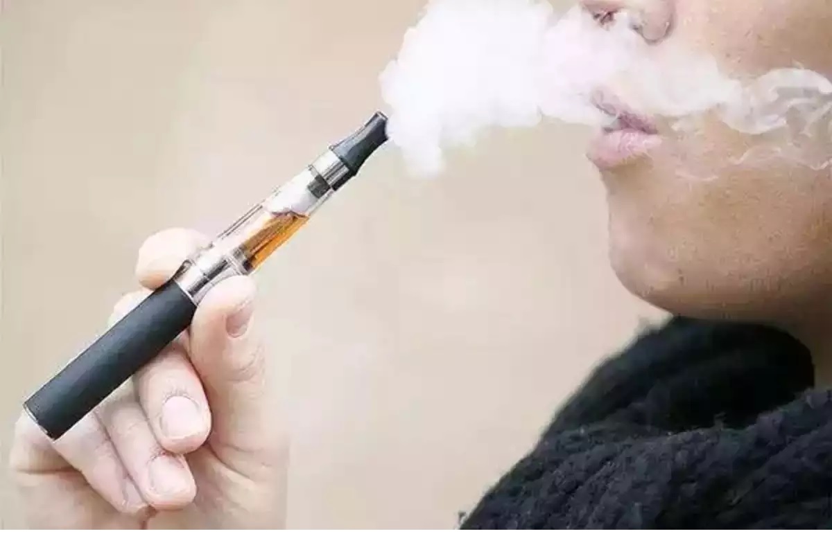 Víte, jak funguje elektronická cigareta?