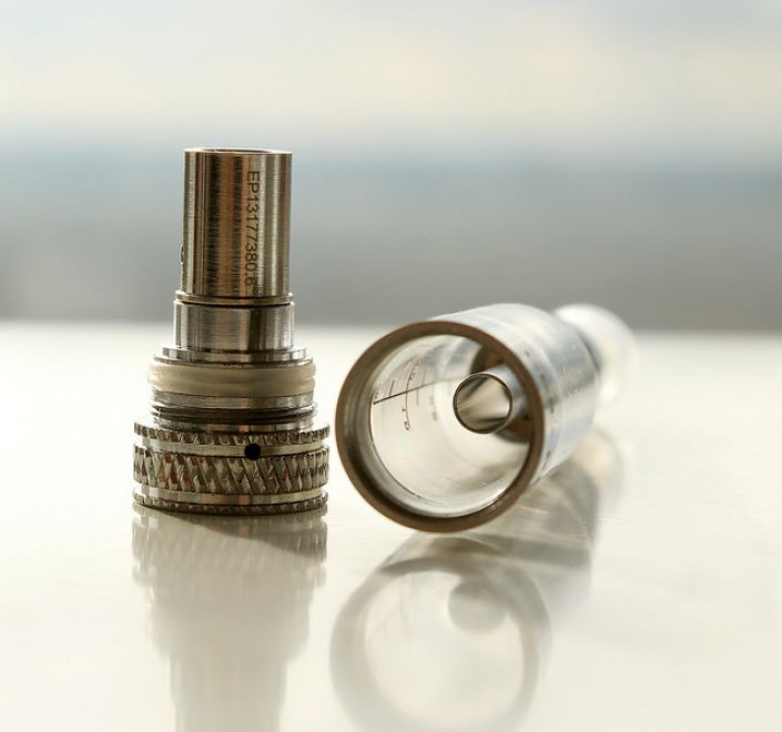 Na materiálu clearomizéru záleží