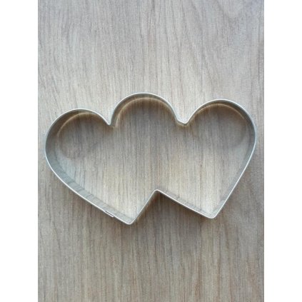 38493 vykrajovatko dvojsrdce