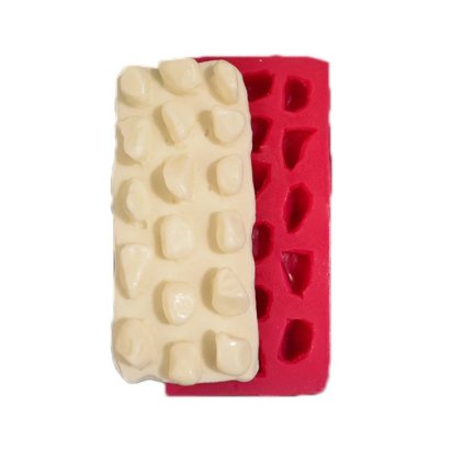 3e33e3d7b710fbfaa56a40bcd9795d86