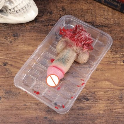 0033074 halloweenska dekorace useknuty penis na tacku 12 cm 600