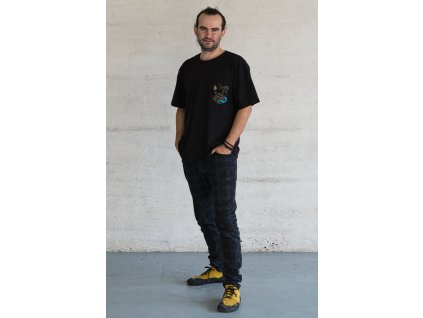 1a2f4fa5 16f4 4ed8 9942 4296d7d79e39