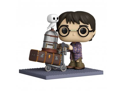 Harry Potter Funko POP! figurka Harry Pushing Trolley (1)