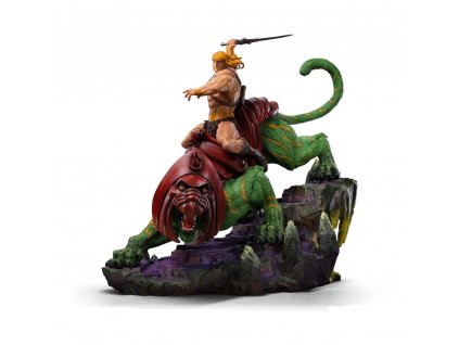 103553 masters of the universe deluxe art scale statue 1 10 he man and battle cat 31 cm