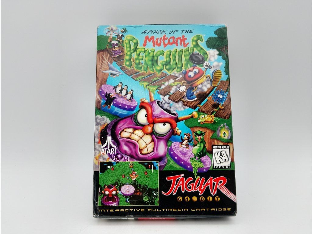 Hra Attack of the Mutant Penguins pro Atari Jaguar v kartonové krabici s kreslenými tučňáky