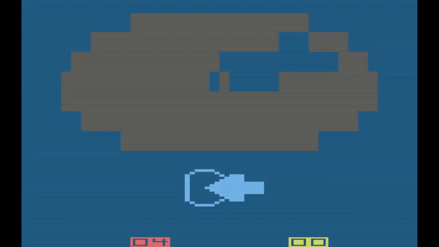 Animovaná ukázka ze hry Beat Byte pro Atari 2600 — dva DJové proti sobě a přibíhající rytmické značky