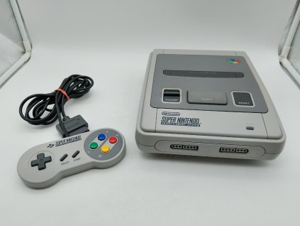 Super Nintendo konzole 1-chip a RGB kabel (SNES)