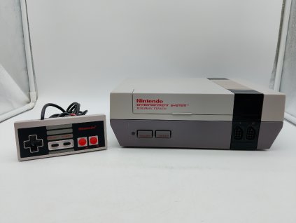 Nintendo NES konzole - PAL B (NES)