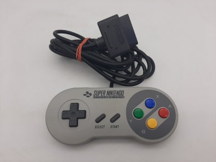 Super Nintendo ovladač (SNES)