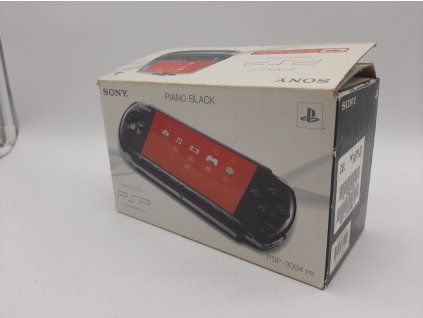 Sony Playstation Portable, model 3004 (PSP)