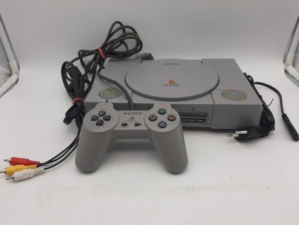 Sony Playstation 1, model SCPH-7502 (PS1)