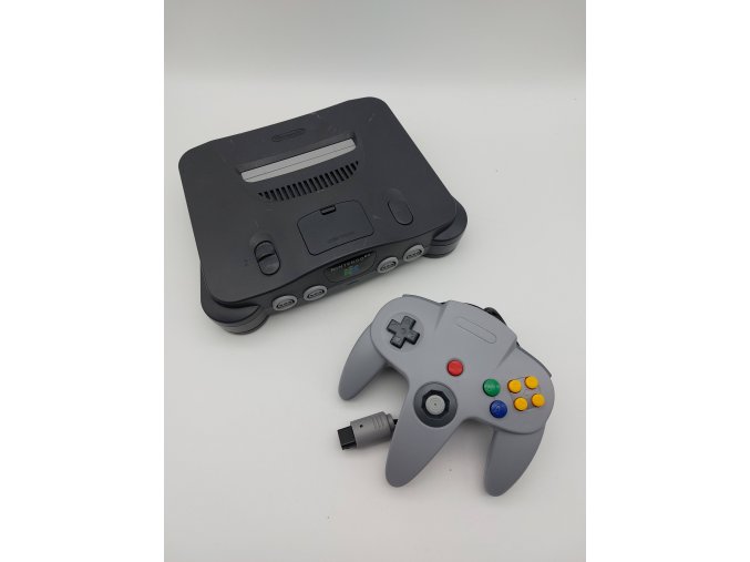 Nintendo 64 a ovladač (N64)
