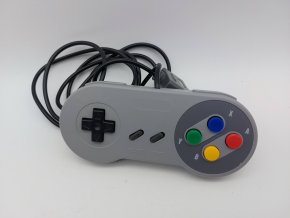 Super Nintendo ovladač third party (SNES)
