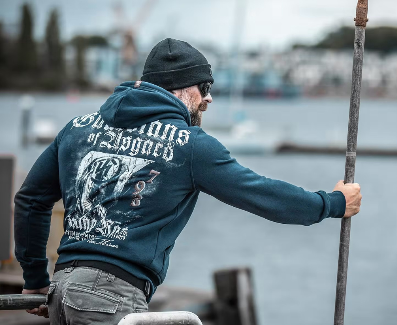 Thor Stienar - mobil