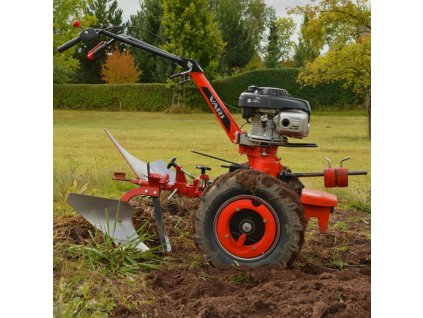 VARI malotraktor orba