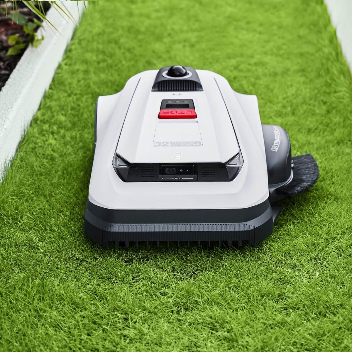 Plávajúce žacie kotúče ECOVACS GOAT A3000 LiDAR PRO kopírujúce nerovný terén