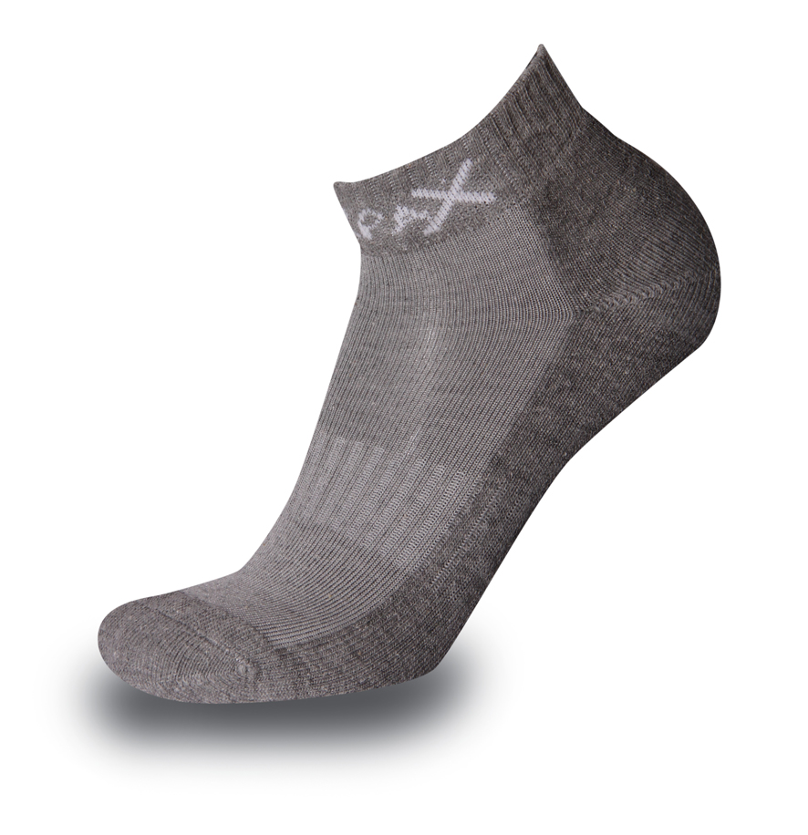 Letní sportovní ponožky Celoplyšová zimní ponožka s protiskluzovým strečem