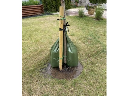JULOW - zavlažovací pytel, vak 50L, zelený - 10ks