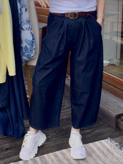 KALHOTY BARREL JEANS - MODRÁ