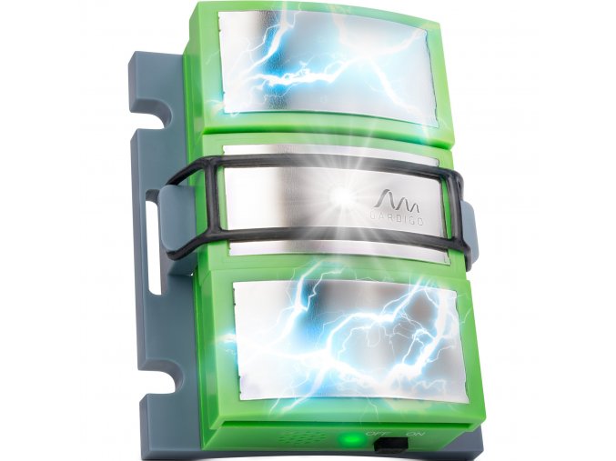 Ultrazvukový plašič kun  / ŠOK 3 v 1 / s elektrickým výbojem 300 V / do auta / 12 V / 40 m2 / GARDIGO