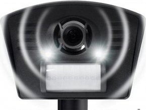 Ultrazvukový bateriový odpuzovač plašič psů a koček PIR s LED bleskem / GARDIGO