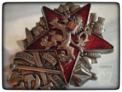 Odznak pro absolventy Vysoké vojen. školy-akademie