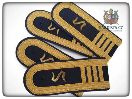 Nárameníky NVA - důstojnická škola