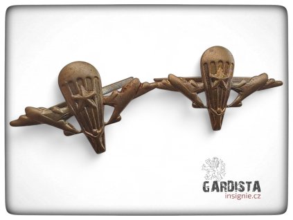 Rozlišovací odznaky - výsadkáři