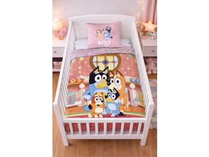Dětské bavlněné povlečení BLUEY s rodinkou v pokoji 100×135cm, 40×60 cm růžové