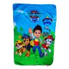 Dětská deka TLAPKOVÁ PATROLA na louce před věží modrá 100 x 140 polar