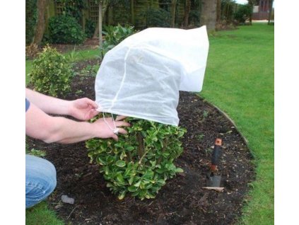 223518 ochranny navlek 0 8 x 1 2m bila 50g m2