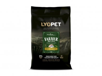 702 23014 lyopet farmer 3d mockup 4kg kure s herynkem