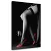 Obraz na plátne Nohy ženy v červených lodičkách (Rozmery 40 x 60 cm)