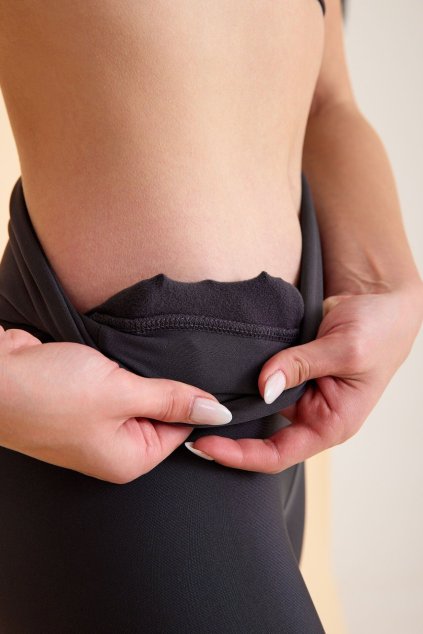 Dámske zateplené leginy Lismina čierne